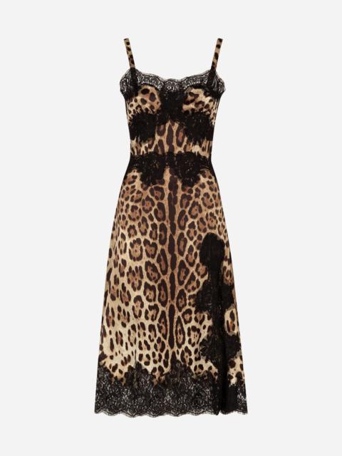 Dolce & Gabbana Lace handbag with DG logo