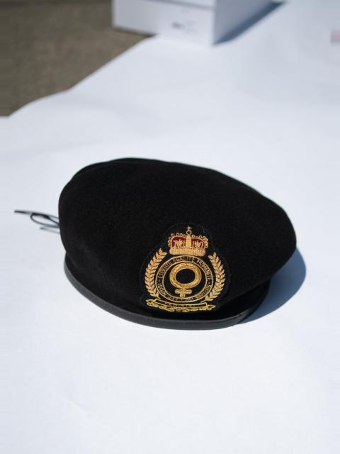 Suzanne Rae beret