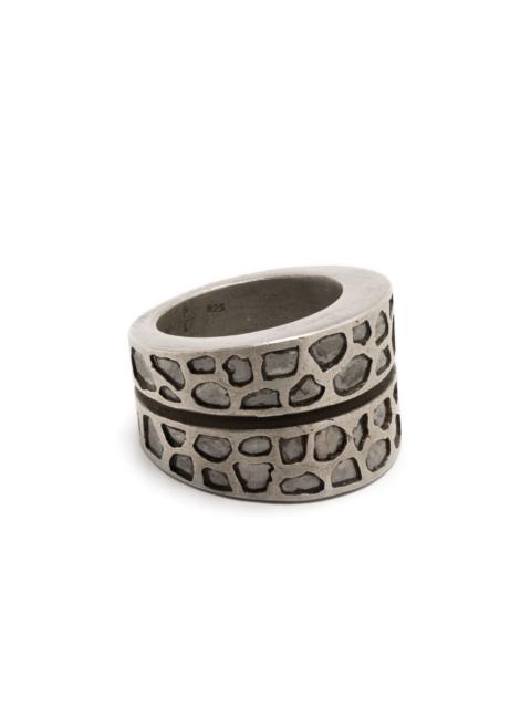 Crevice sterling silver ring