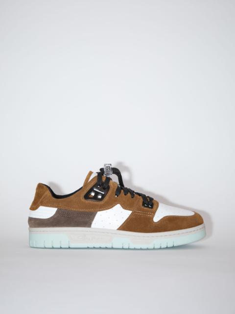 Low top basket leather sneakers - White/brown
