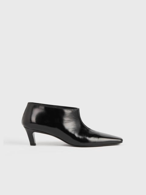 Totême The Wide Shaft Shoe black