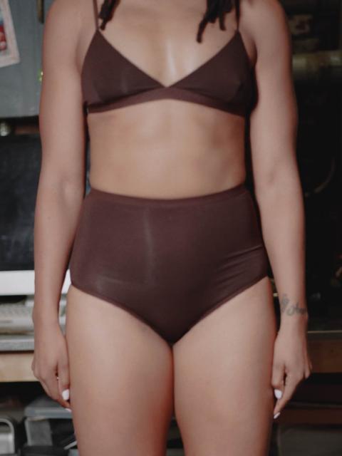 BASERANGE Highwaist Bell Pants - Bamboo Jersey