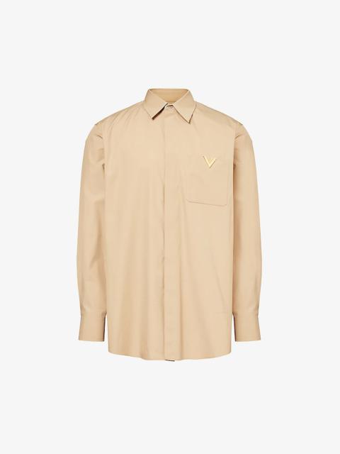 Branded-hardware patch-pocket regular-fit cotton shirt
