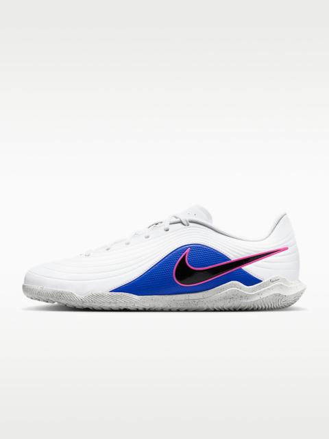 Nike Tiempo Maestro Club Indoor/Court Low-Top Soccer Shoes