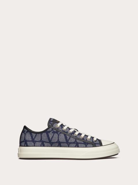 Valentino DENIM-EFFECT JACQUARD TOILE ICONOGRAPHE TOTALOOP LOW-TOP SNEAKER