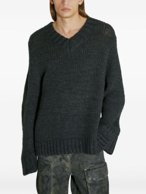 GUESS USA v-neck sweater