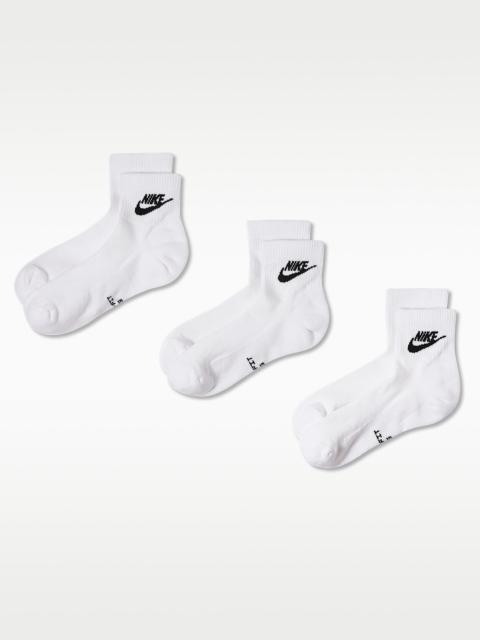 Nike Nike Everyday Elevated Ankle Socks (3 Pairs)