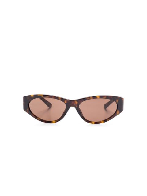 oval-frame sunglasses