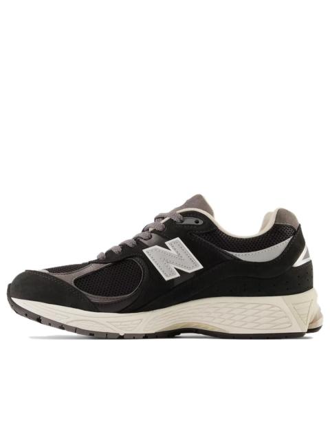 New Balance New Balance 2002R 'Premium Vintage Black' M2002RNC