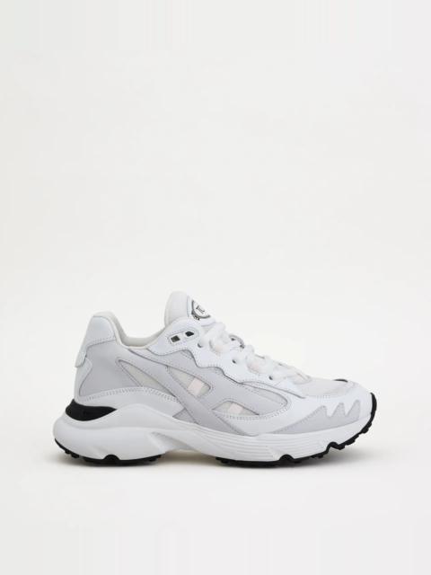Tod's SNEAKERS IN LEATHER AND HIGH-TECH FABRIC - WHITE