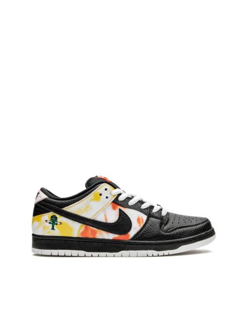 SB Dunk Low "Tie-Dye Rayguns 2019 - Black" sneakers