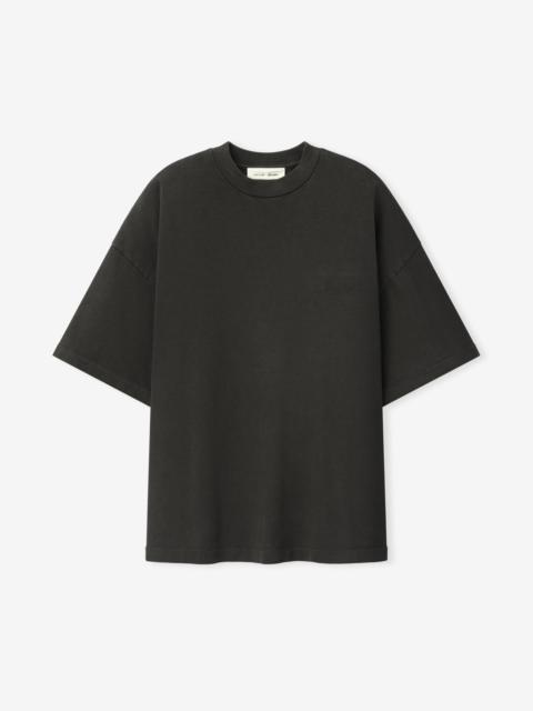 ESSENTIALS Signature 90s Relaxed Tee