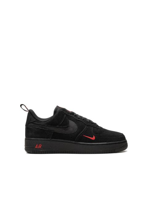 Nike 공군 1 저 "멀티 스와쉬 블랙 / 크림슨"스니커