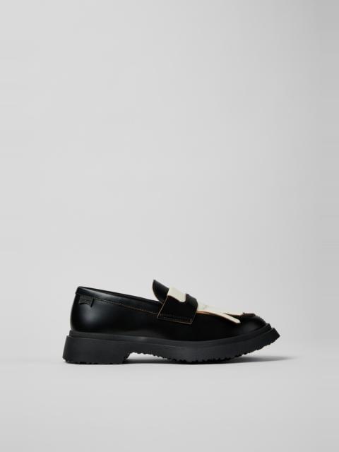 CAMPERLAB Black Leather Moccasins for Women.