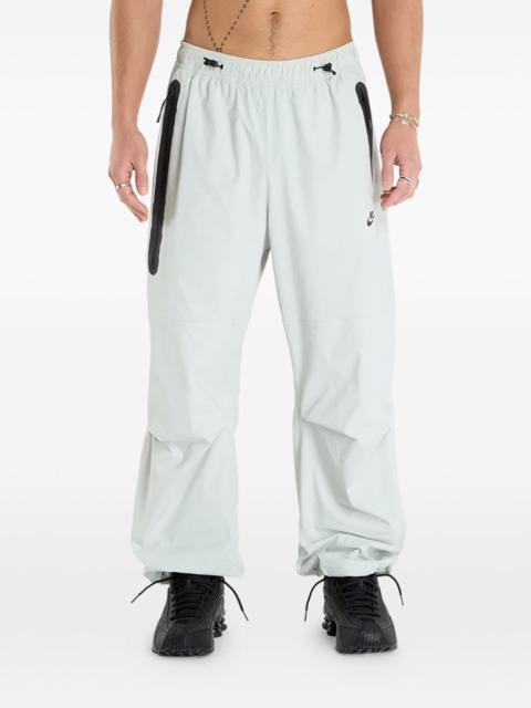 Nike logo elasticated-waistband track pants