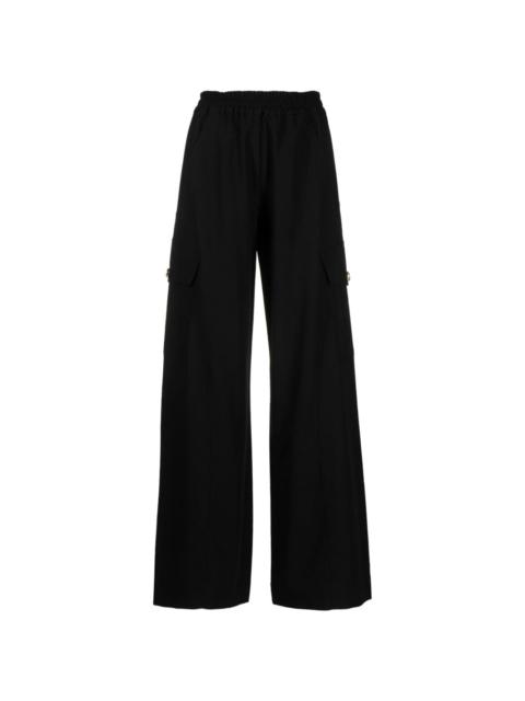 wide-leg cargo-pocket trousers