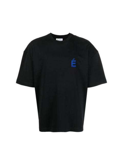 Étude chest logo-print detail T-shirt