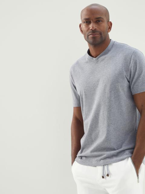 Cotton jersey basic fit V-neck T-shirt