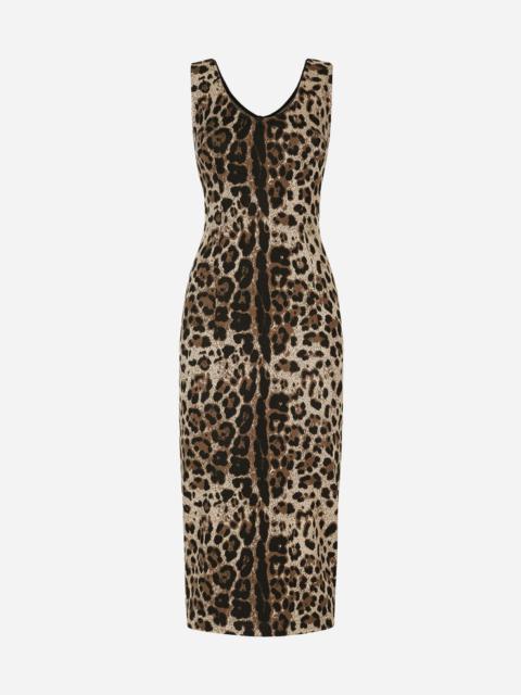 Long jersey dress with jacquard leopard design