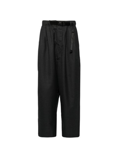 cinch belt trousers