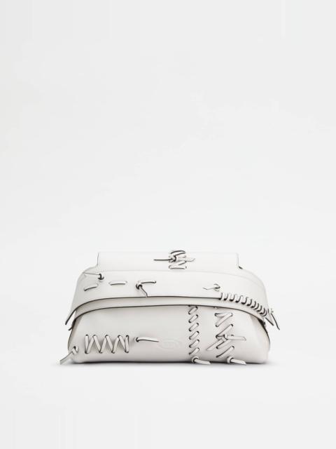 Tod's TOD'S WAVE POUCH IN LEATHER MINI - WHITE