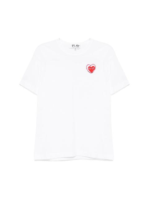 Comme des Garçons PLAY UNISEX METALSTONE RED HEART T-SHIRT - WHITE