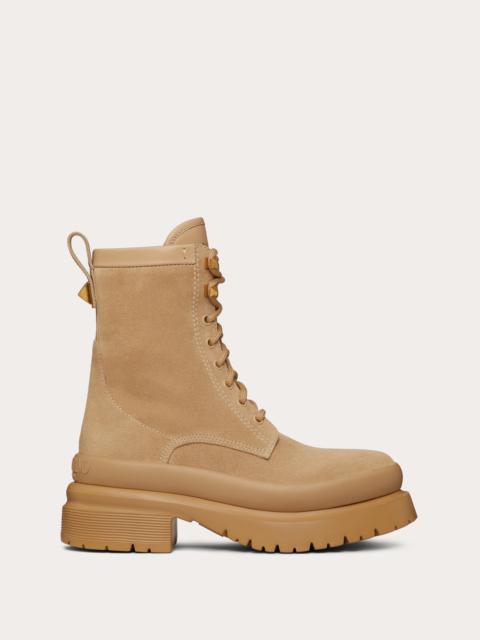 Valentino ROMAN STUD COMBAT BOOT IN SUEDE LEATHER 50MM