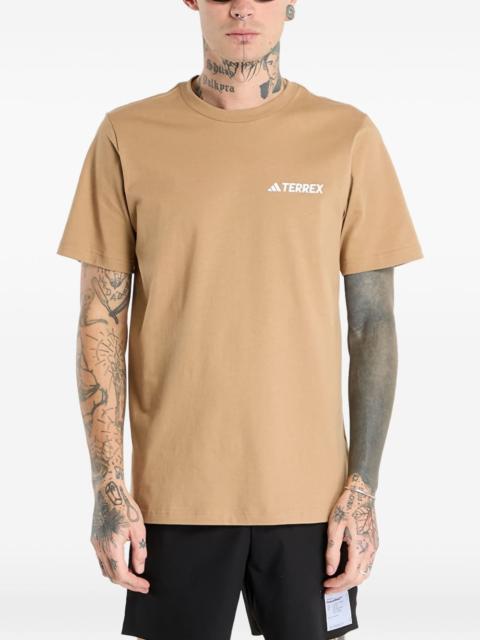 adidas logo-print T-shirt