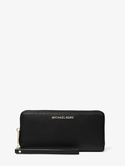MICHAEL KORS Jet Set Travel Large Pebbled Leather Wristlet