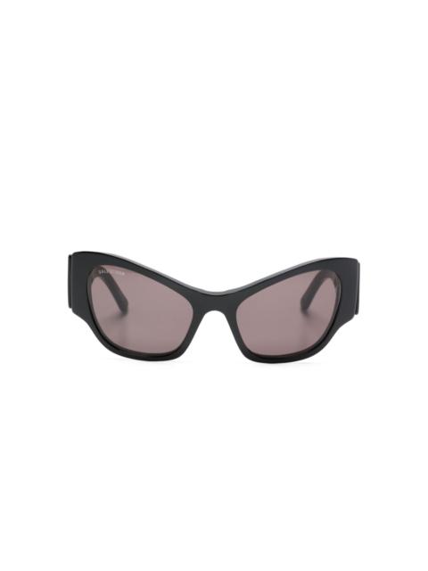 logo-print cat-eye sunglasses