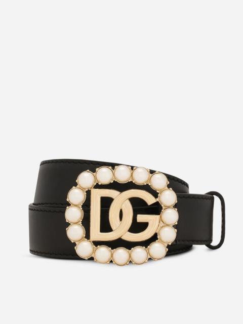 Calfskin belt with DG logo with pearls
