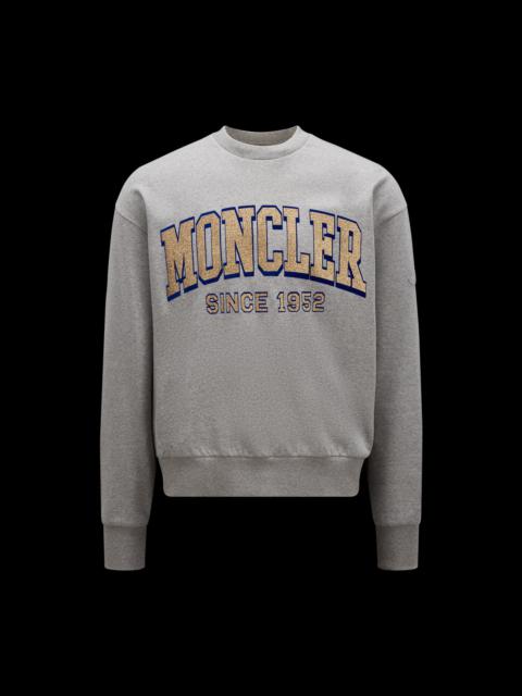 Moncler Logo Sweatshirt