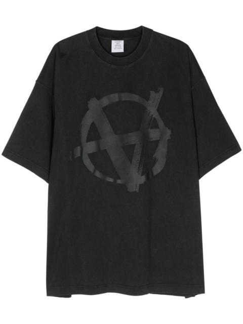 VETEMENTS graphic-print T-shirt