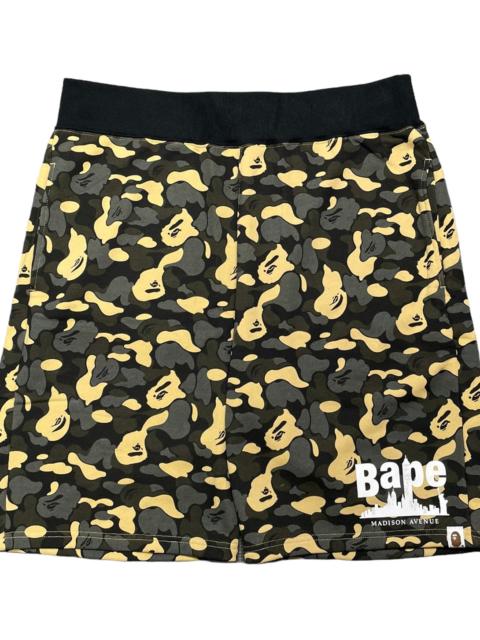 A BATHING APE® Madison Avenue Sweatshorts "Black Gold" BMASBG