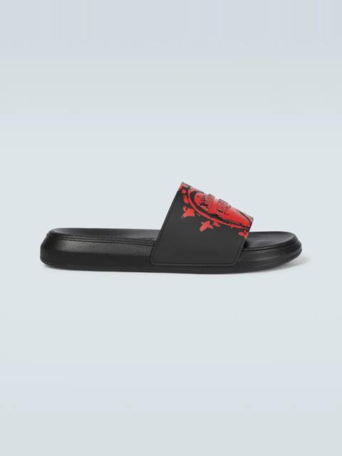 Alexander McQueen Heart printed logo slides
