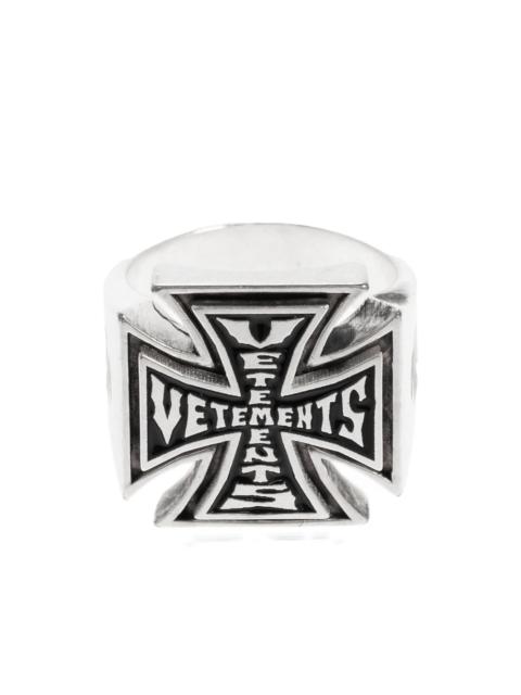 VETEMENTS cross signet ring
