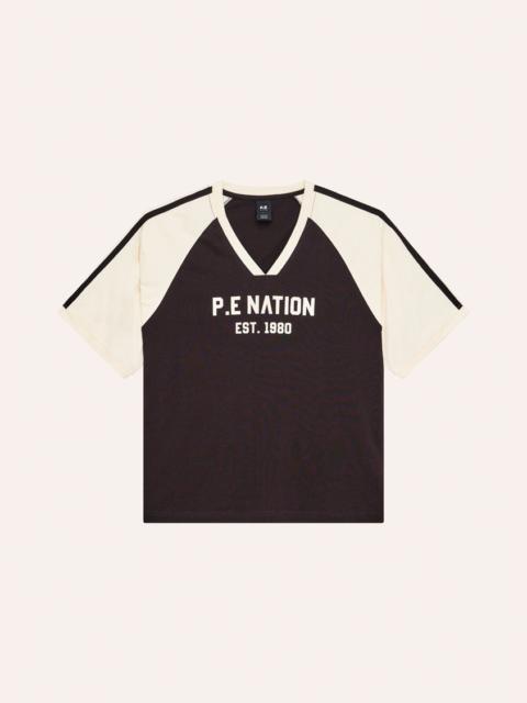 P.E NATION SPINOUT BASEBALL TEE IN BLACK BEAN & WHISPER WHITE