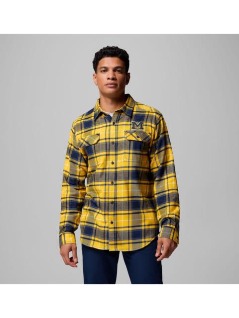 Columbia Men's Collegiate Flare Gun Flannel Long Sleeve Shirt - Michigan