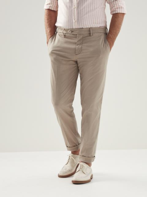 Garment-dyed Italian fit trousers in American Pima comfort cotton gabardine
