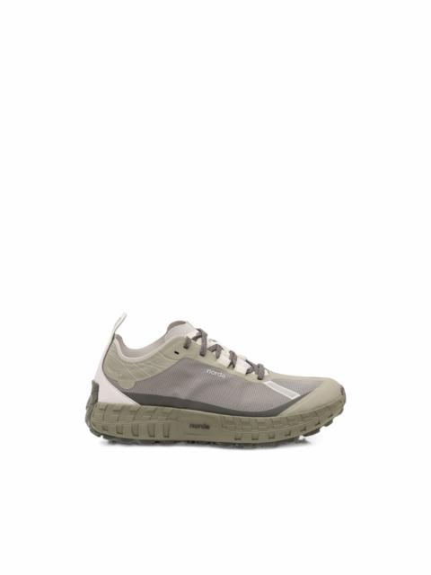 norda 001A sneakers