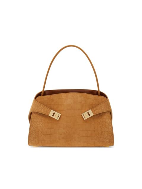 FERRAGAMO Hug soft shoulder bag (M)