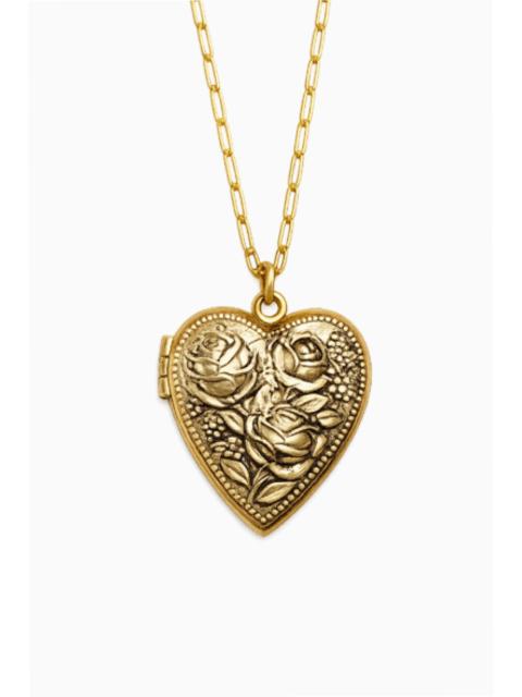 LoveShackFancy Miss Ellie Three-Rose-Embossed Heart Locket