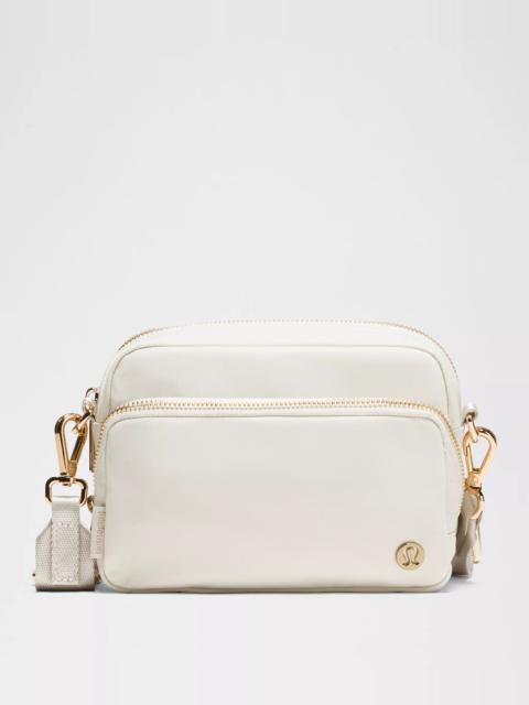 lululemon Everywhere Crossbody Bag 2L *Metal Hardware