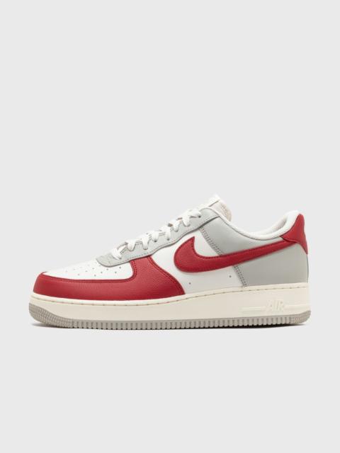 Nike AIR FORCE 1 '07 LV8