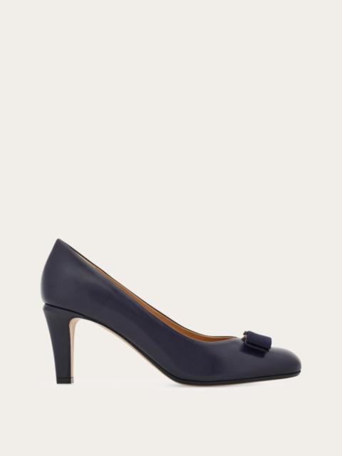 FERRAGAMO Vara bow pump