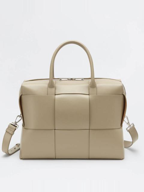 Bottega Veneta arco