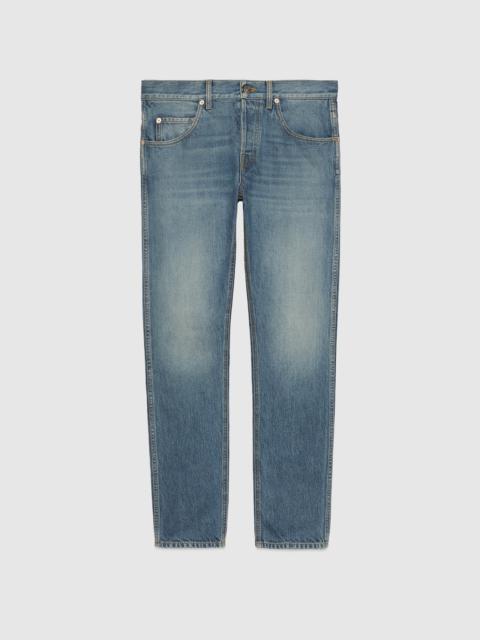 Denim pant with leather label