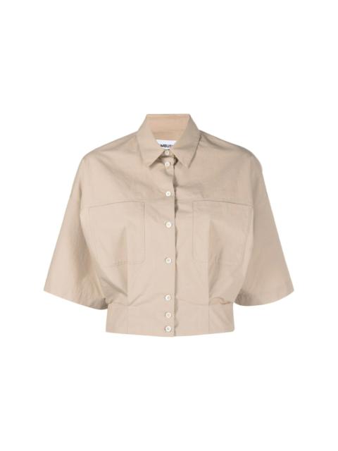 short-sleeve button-fastening shirt