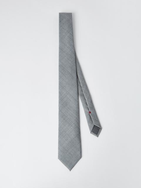 Virgin wool tie