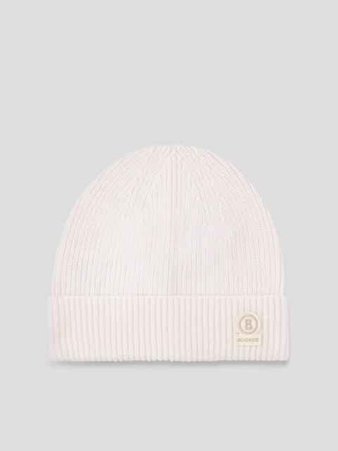 BOGNER Luzi Pure new wool hat in Off-white